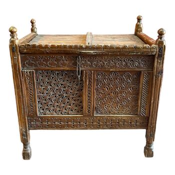 Afghanistan XIXth century wedding chest entirely hand-carved with floral decorations.