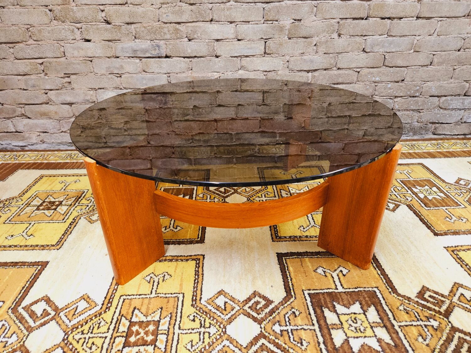 Coffee table in glass and bentwood 1970