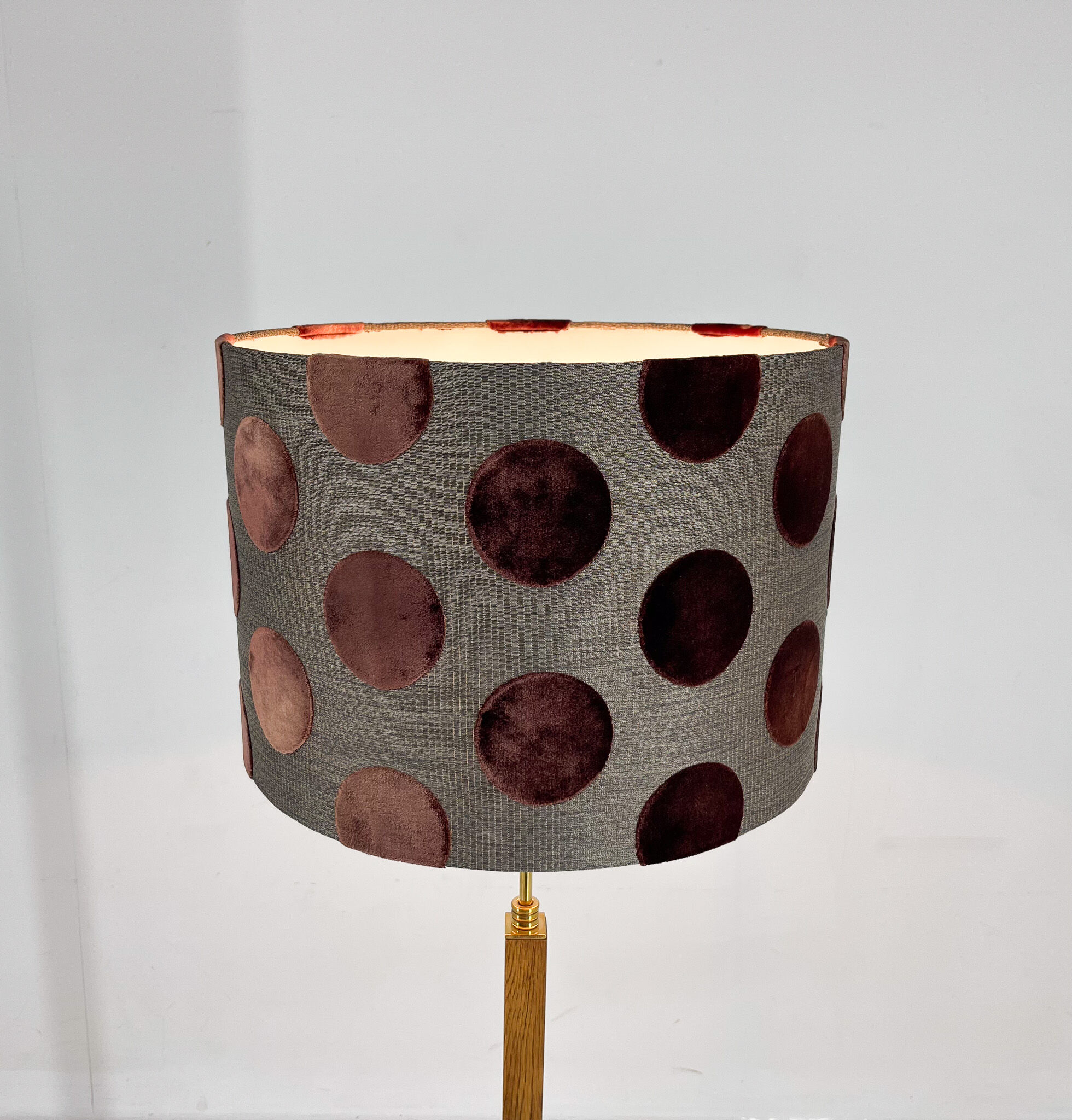 Lampadaire en laiton et bois des années 1960, Danemark, restauré
