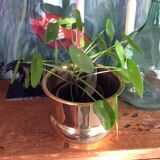 Cache pot en cuivre