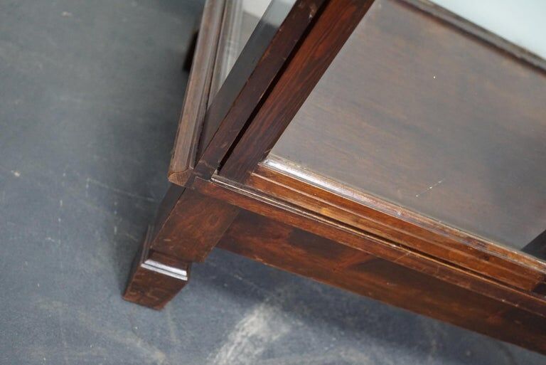 Shop window early 20th century