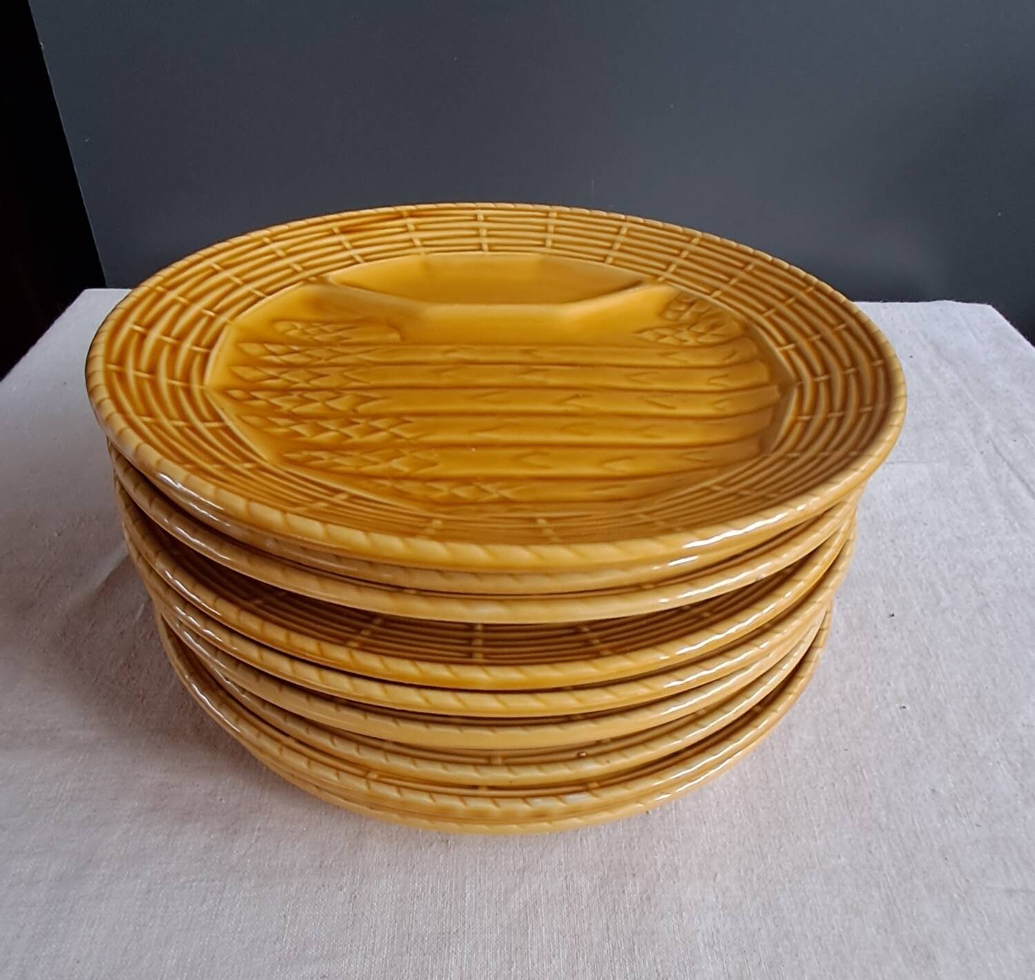 Asparagus serving set