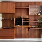 Scandinavian shelf by Poul Cadovius