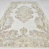 Tapis Persan Vintage Crème Fait Main, Élégance Florale Classique, 194x328