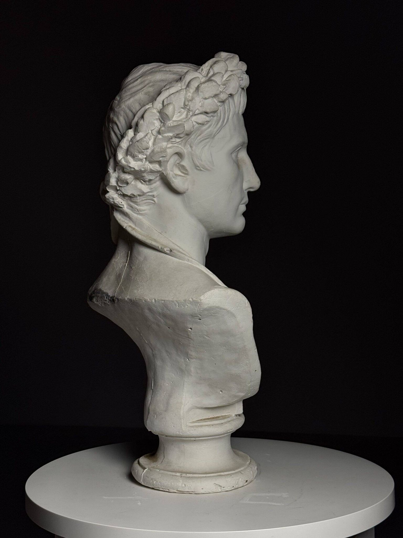 Buste en plâtre de l'empereur Auguste