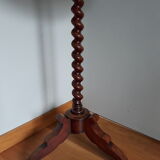 Solid wood pedestal table spiral base
