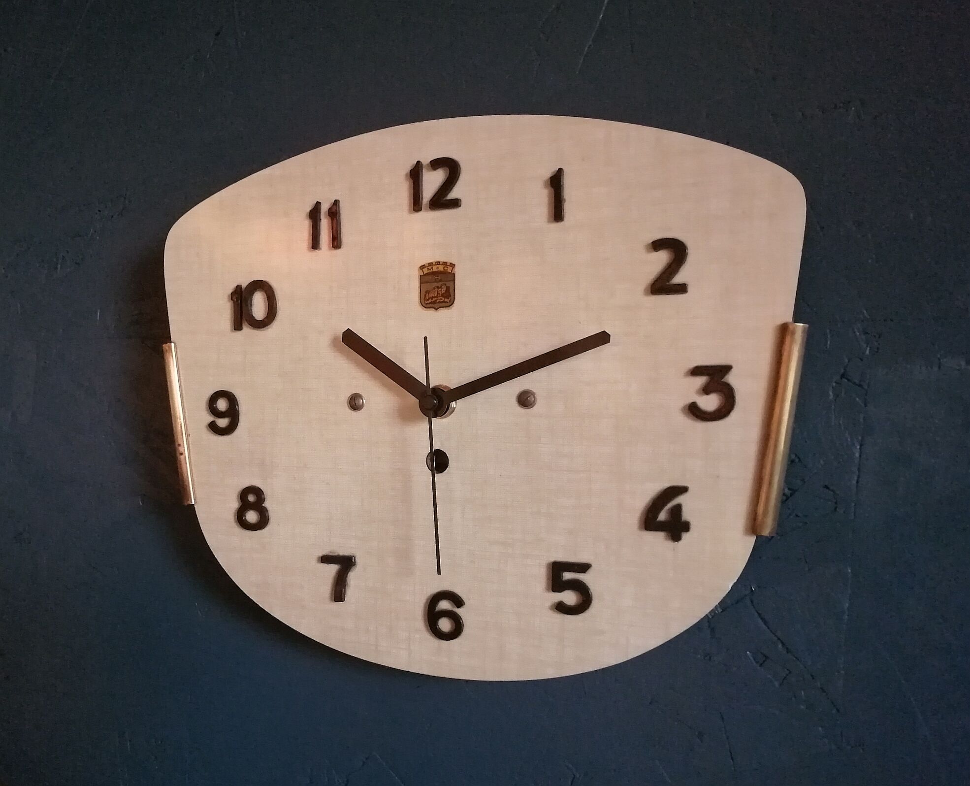 Vintage formica silent wall clock "MC Beige"