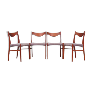 ensemble de quatre chaises
