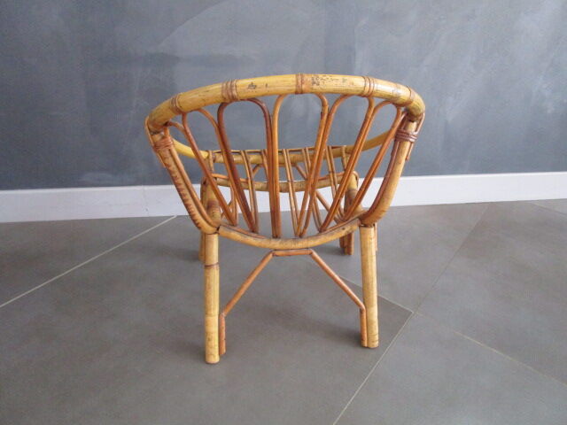 Vintage rattan's chair