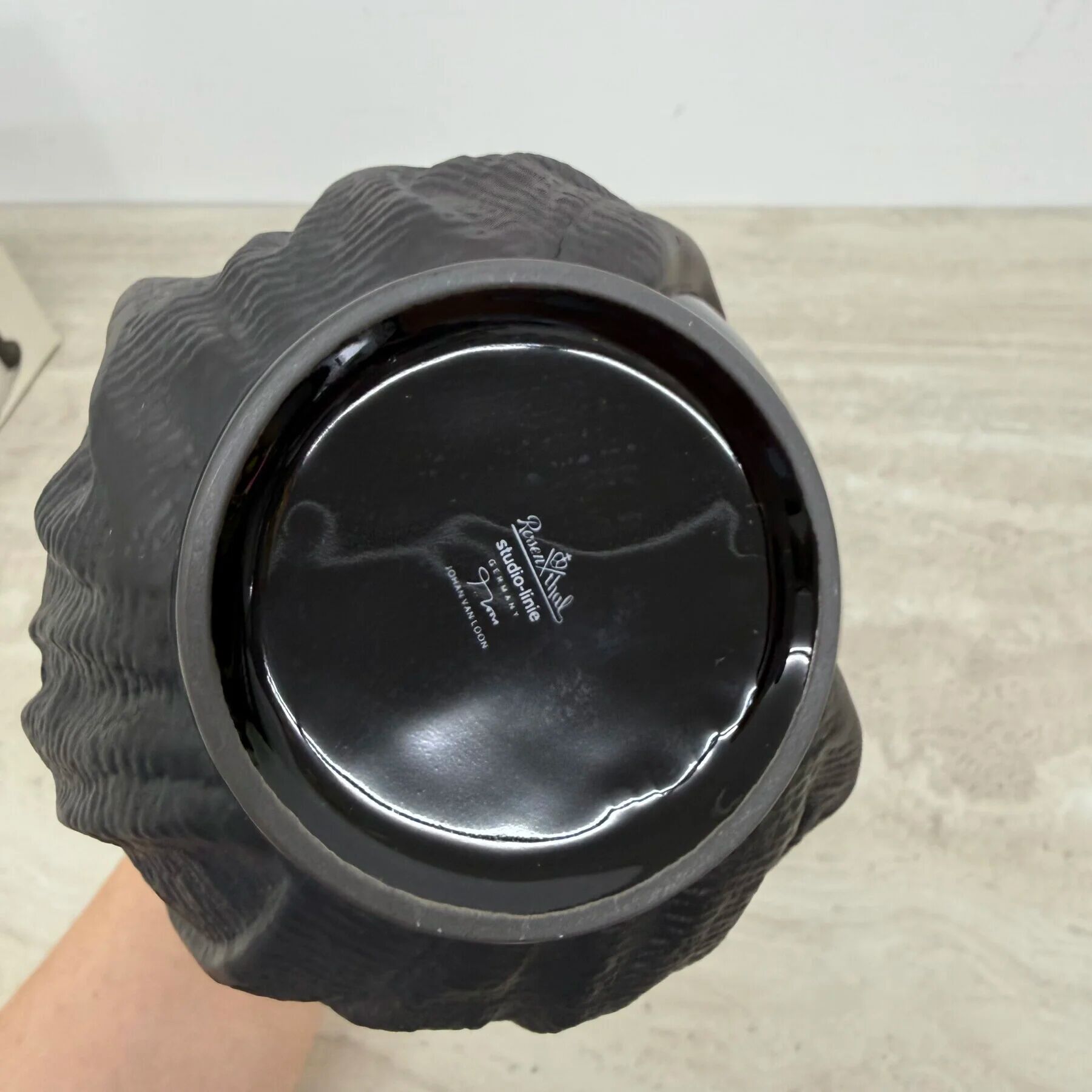 Rosenthal vase black porcelain Johan van Loon, 1980s
