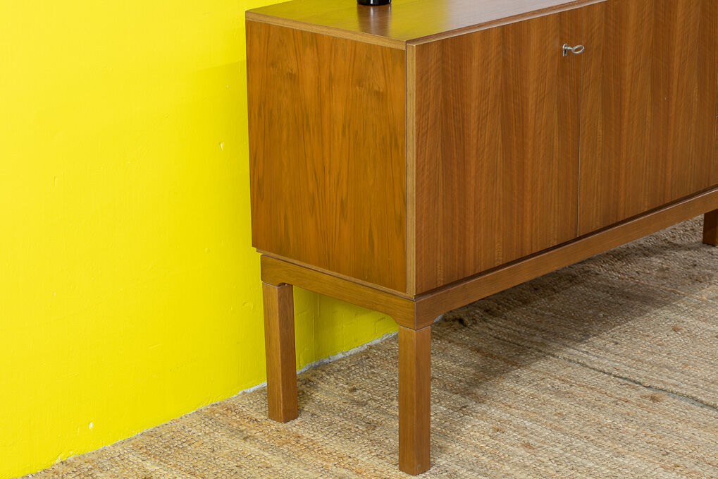 Vintage Scandinavian Enfilade – 150 cm