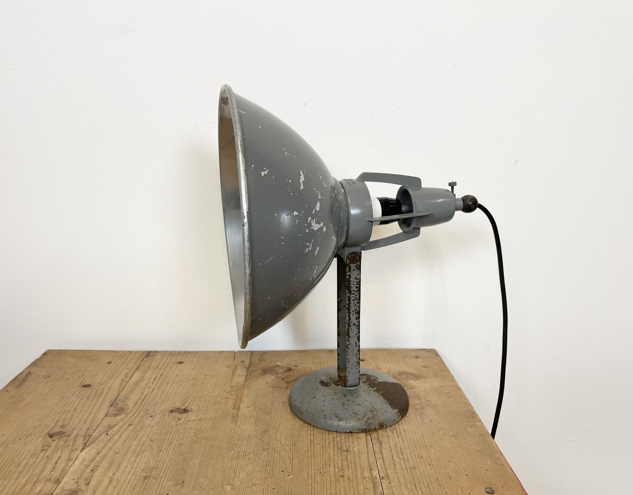 Lampe de table industrielle de bag turgi, années 1950