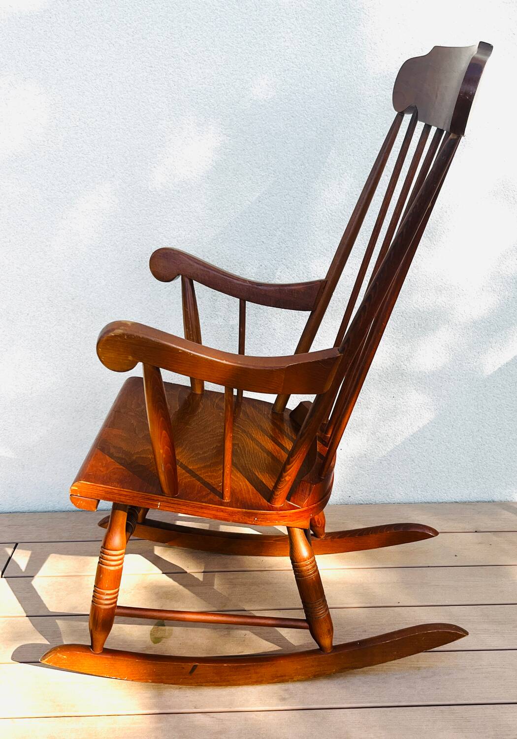 1960 solid wood rocking chair