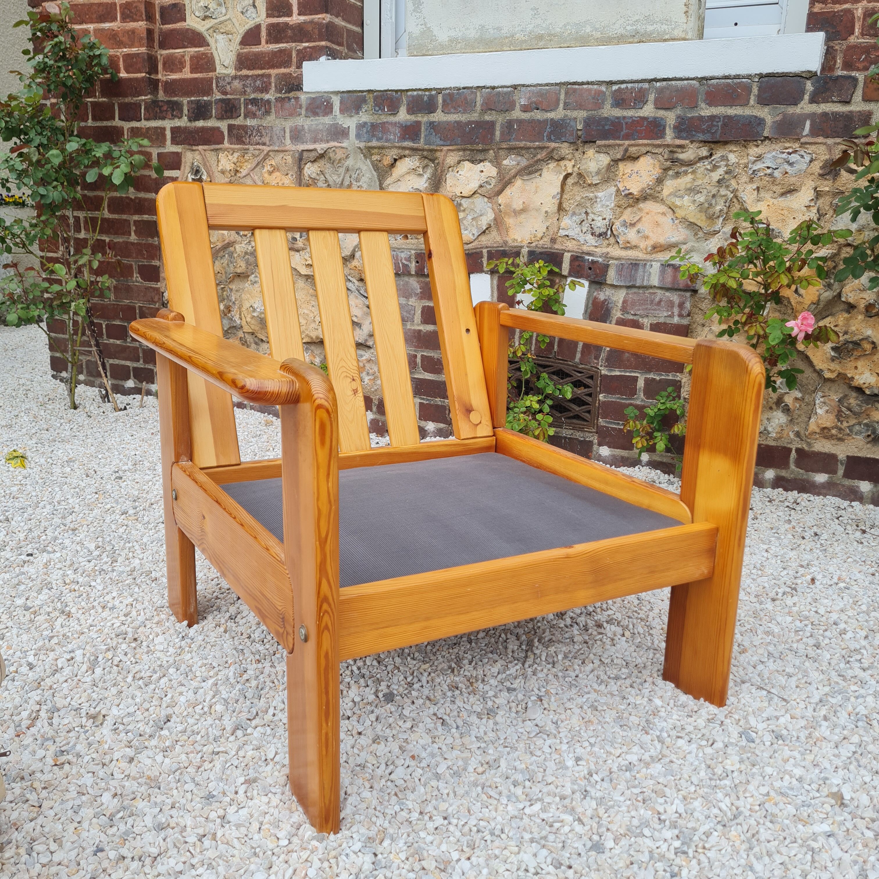 Fauteuil suédois en pin 1970