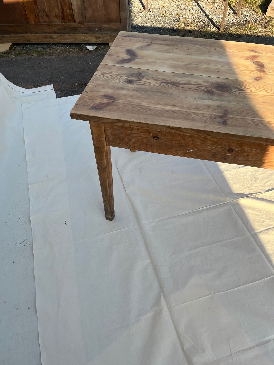 Farmhouse table