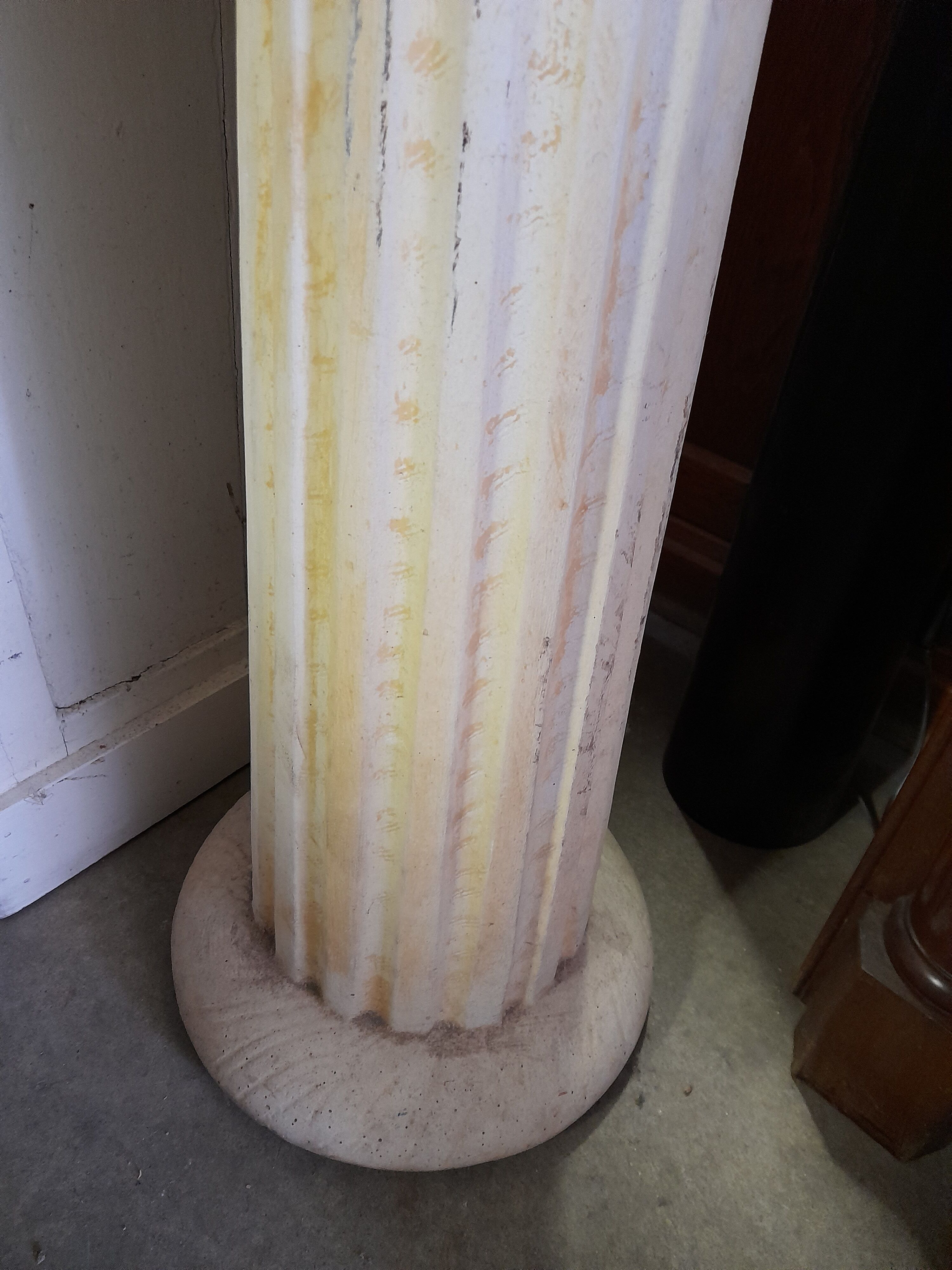 Paire de colonnes selettes en béton
