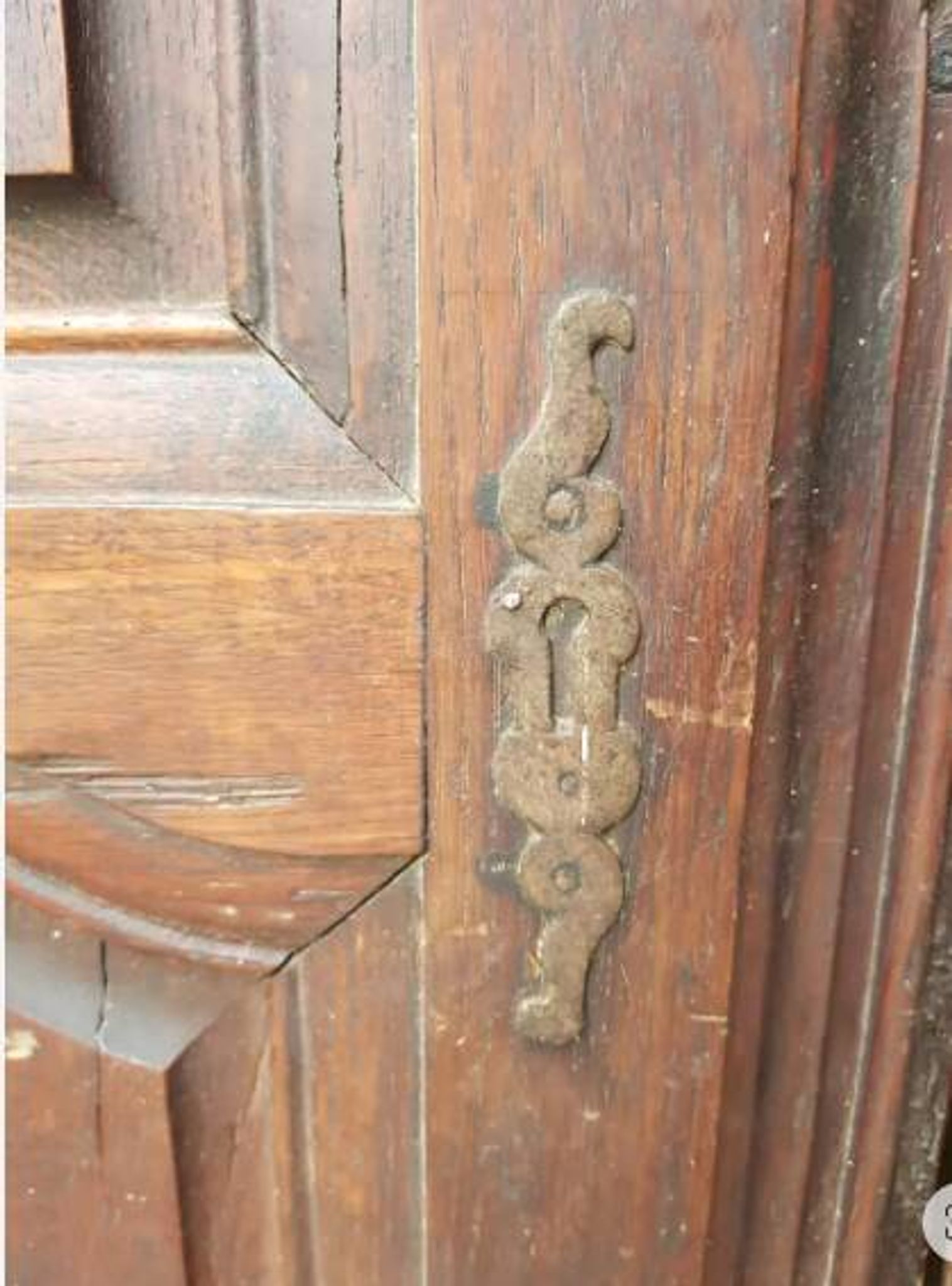 Antique double cupboard doors from the 19th century