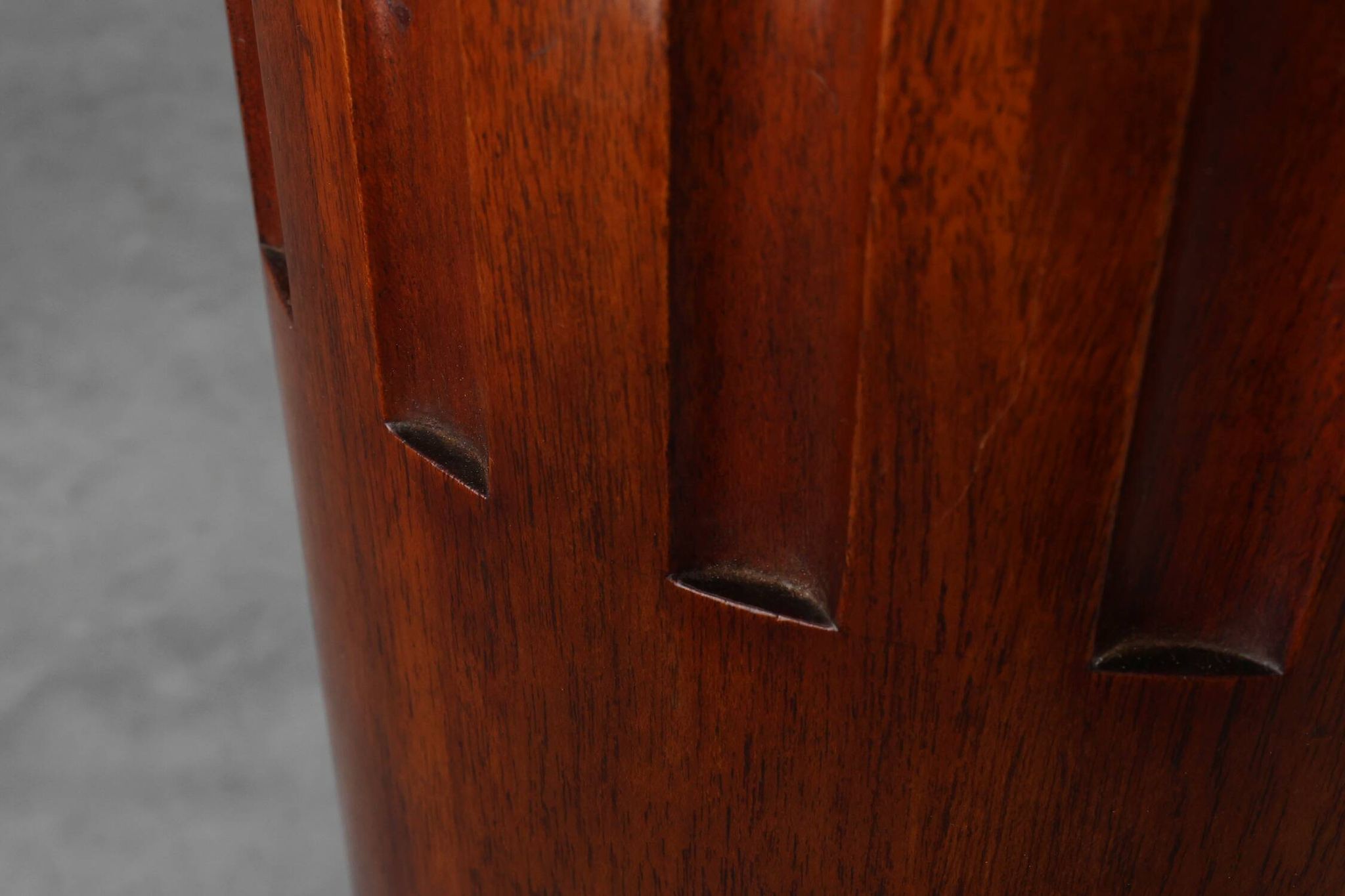 Sculptural Art Deco solid Wooden Pedestal, France ca. 1925