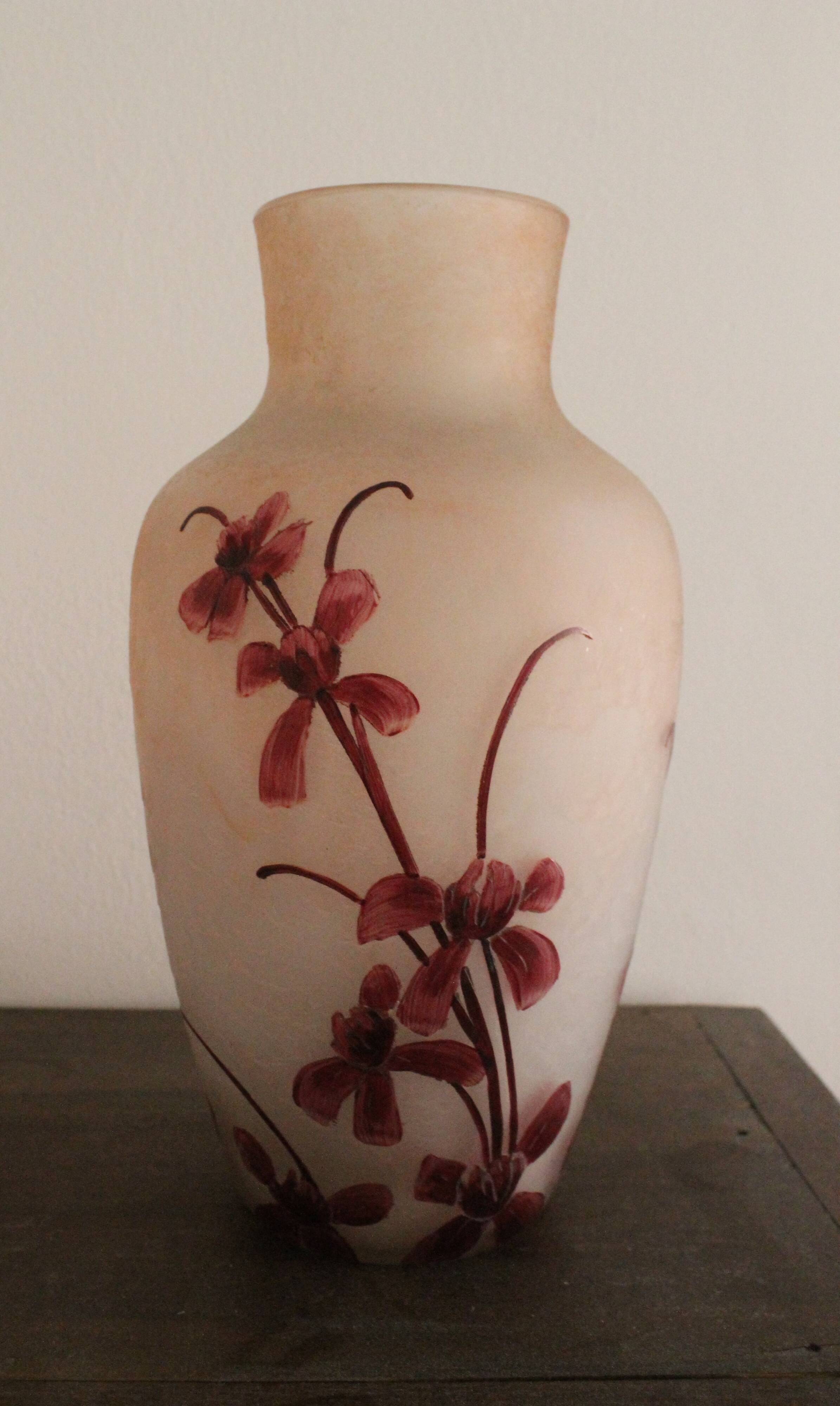 François Théodore Legras ovoid vase with flower decoration Rubis Art Nouveau