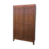 Armoire parisienne