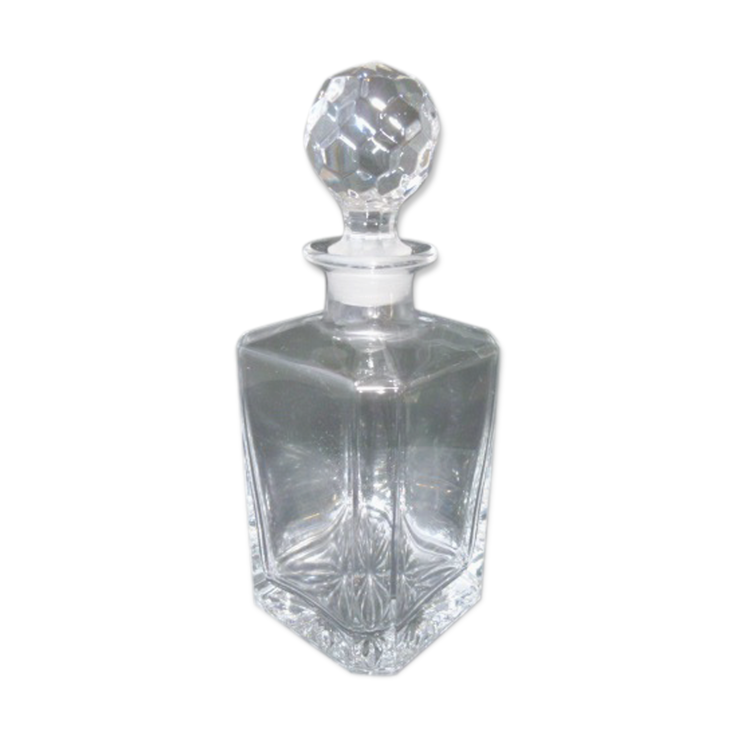 Plain crystal whisky decanter faceted cap