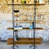 Wall system has 6 Scandinavian modular shelves
