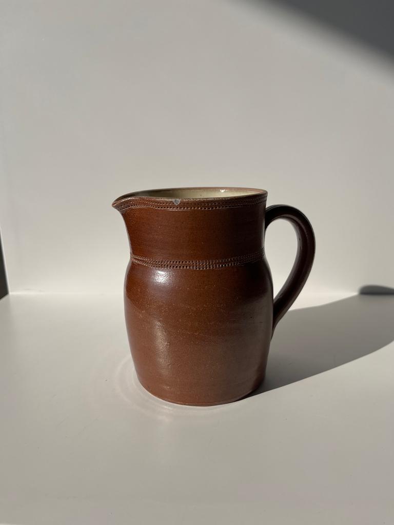 Brown ceramic pitcher H: 20 cm