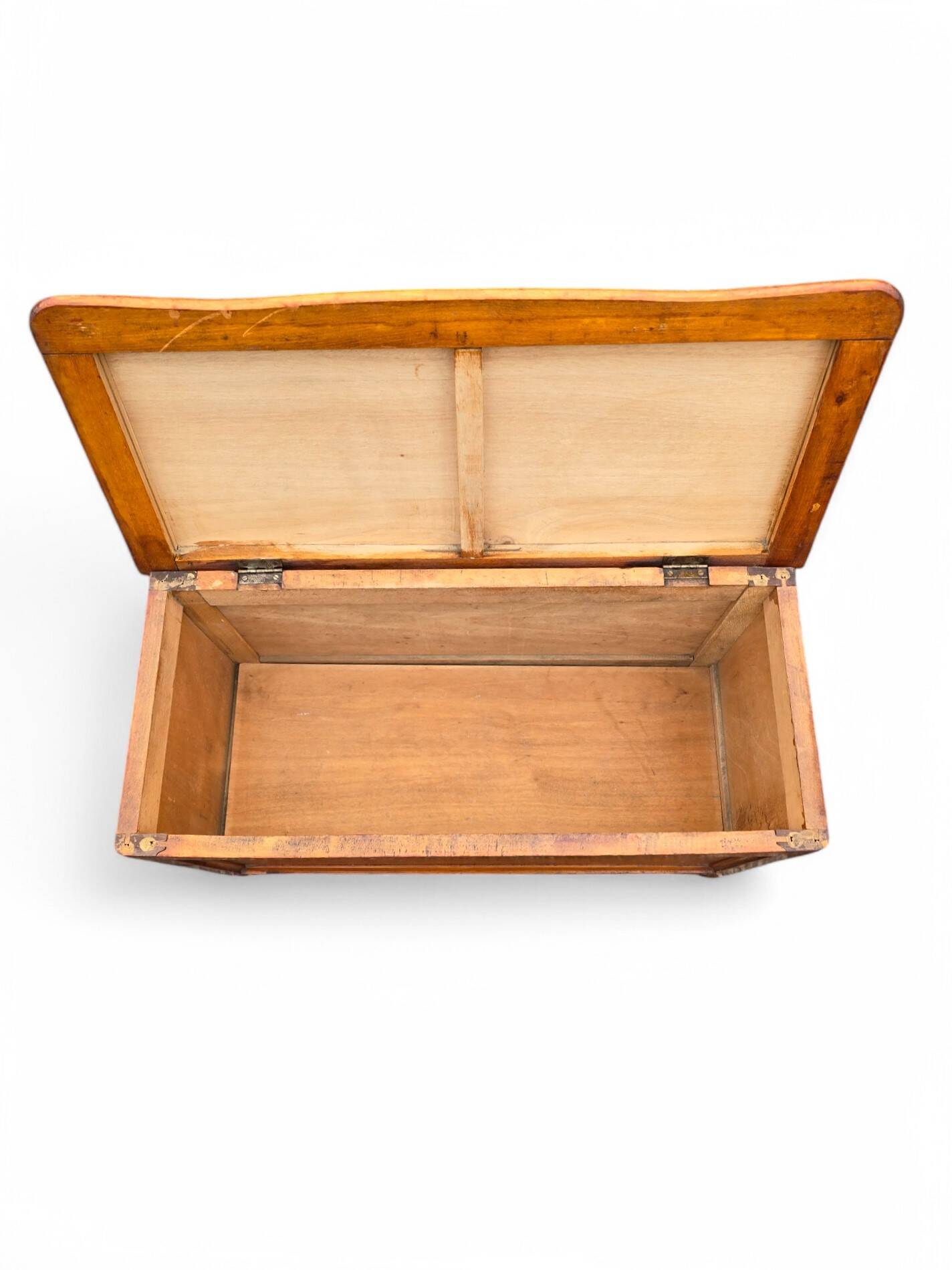 Vintage 70's storage trunk