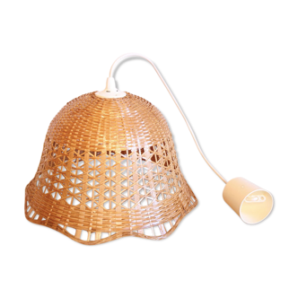 Flower-shaped braided wicker hanging