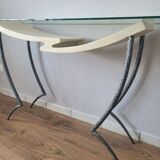 Artist console – Unique piece with contemporary design