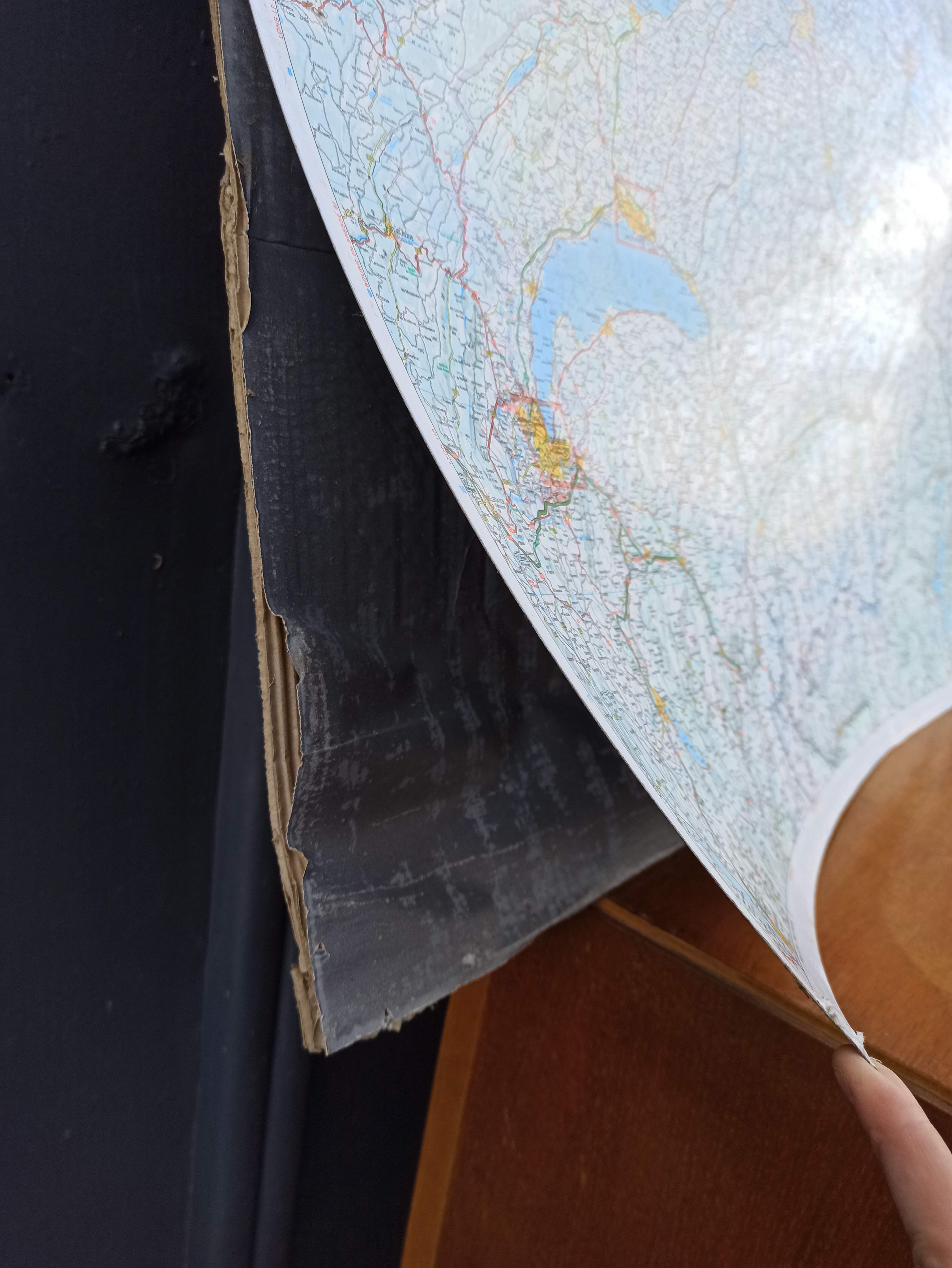 Very large Swiss road map on tole - 126 x 86.5 cm