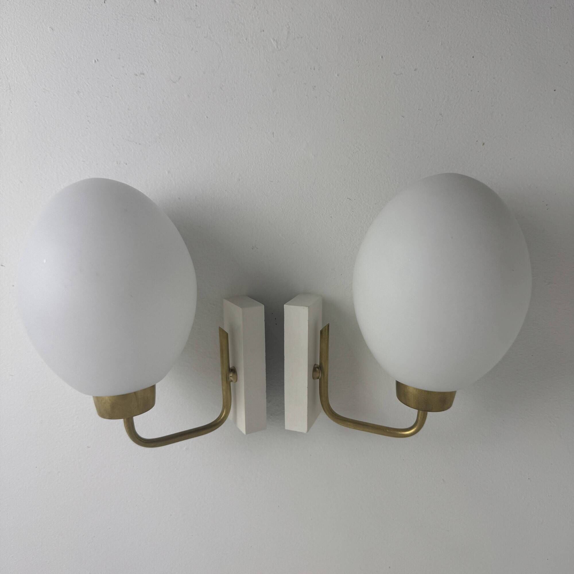 PAIR OF VINTAGE OVOID WALL LIGHTS