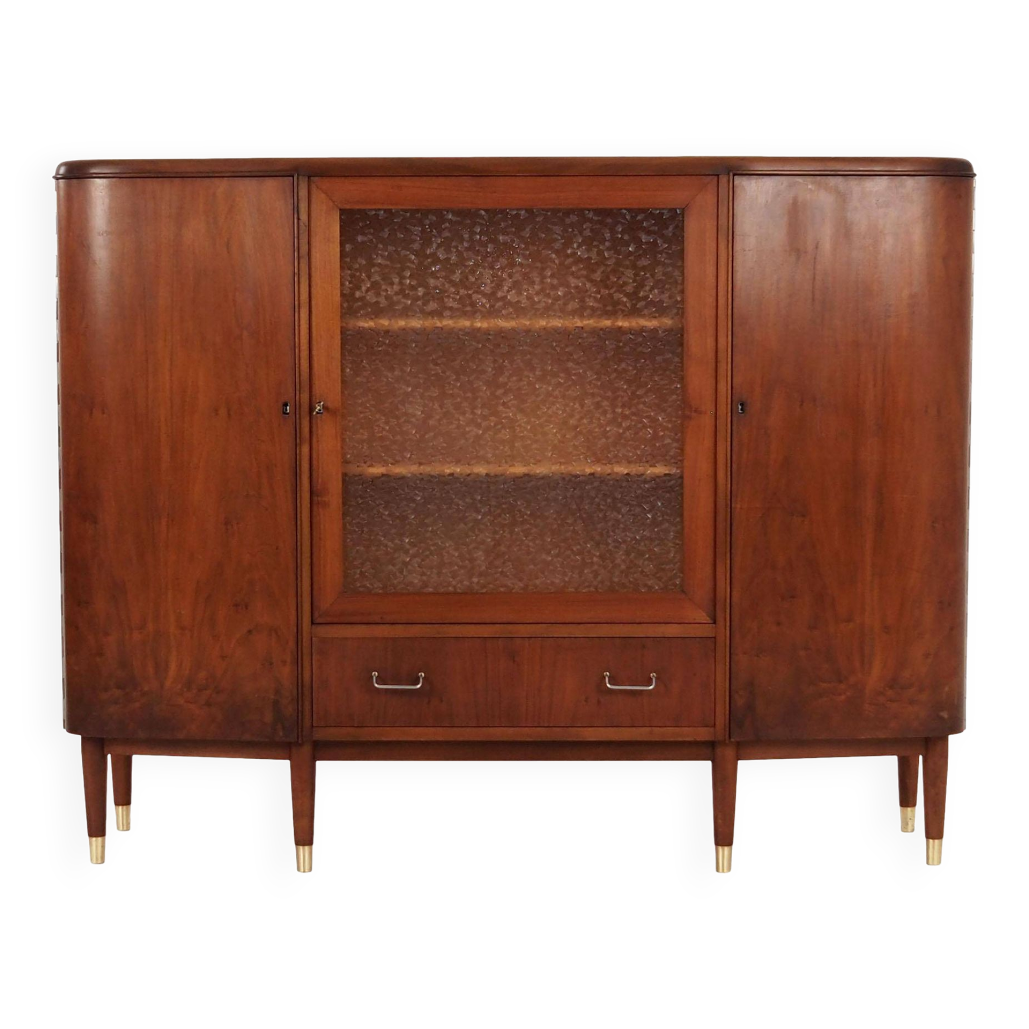 Buffet haut en noyer, design danois, années 1960, production : Danemark
