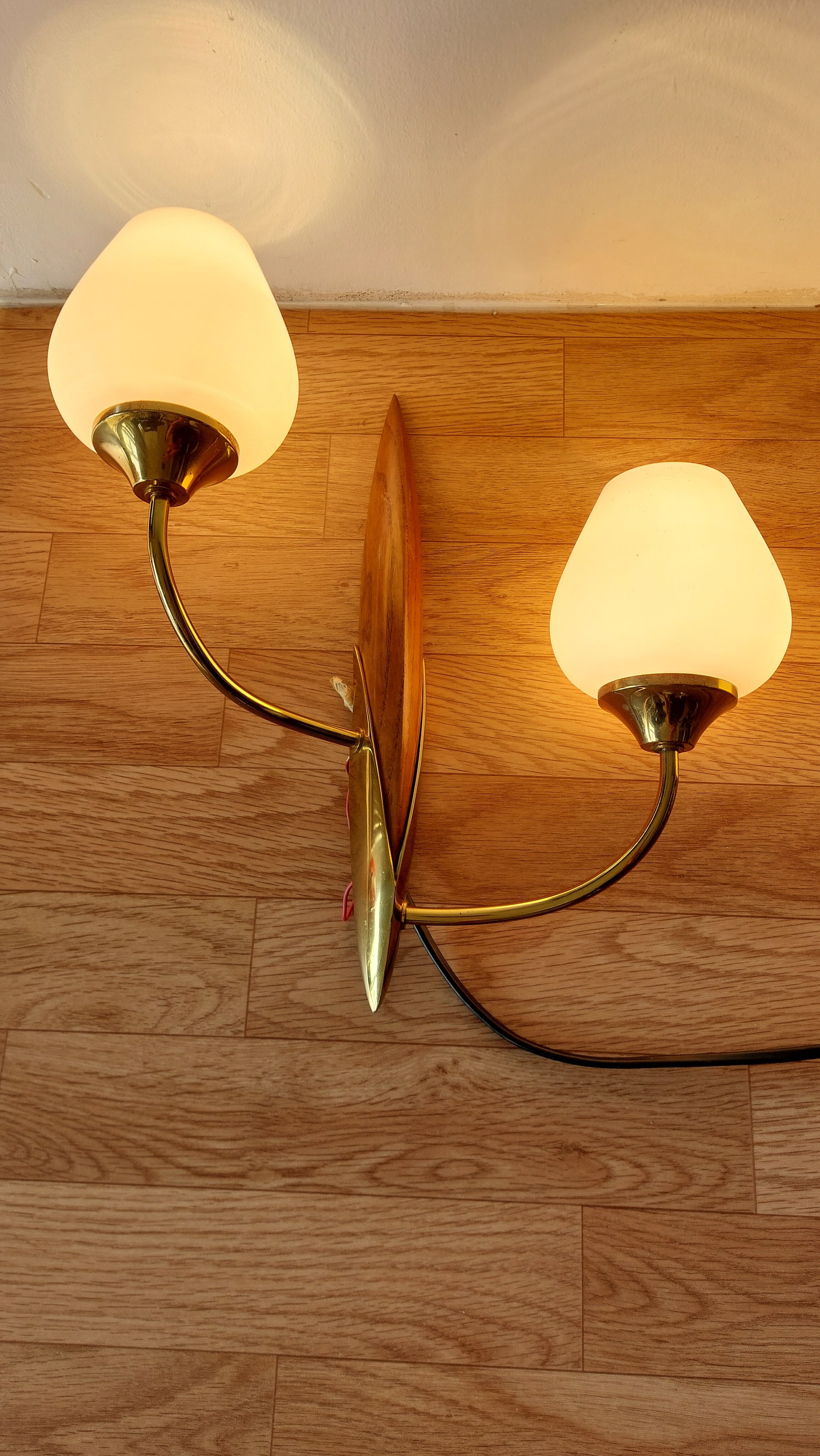 Pair of wood and gilded brass sconces 1950 boat hulls with 2 lights.