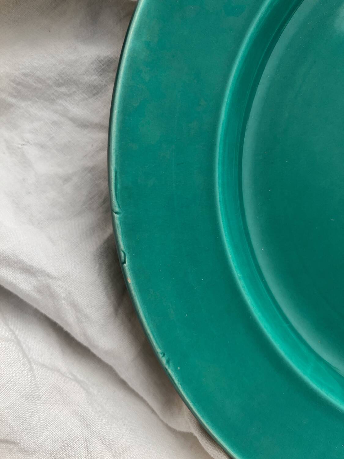 Vintage green round earthenware dish