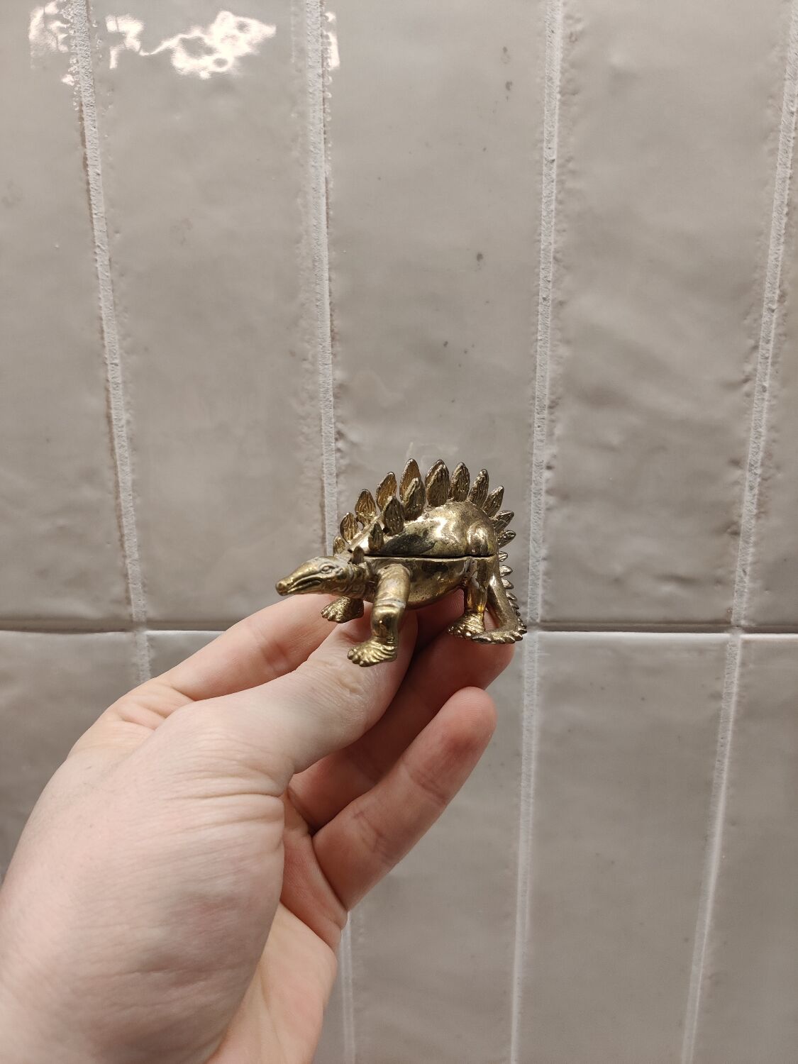 Paire de boîtes dinosaures en laiton