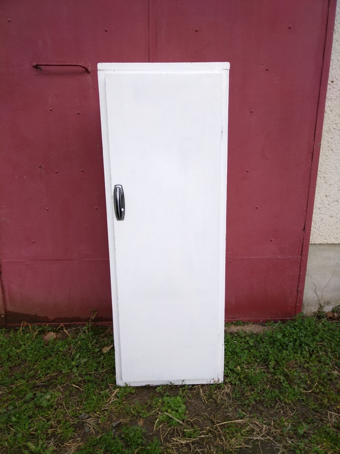 Vintage column pantry