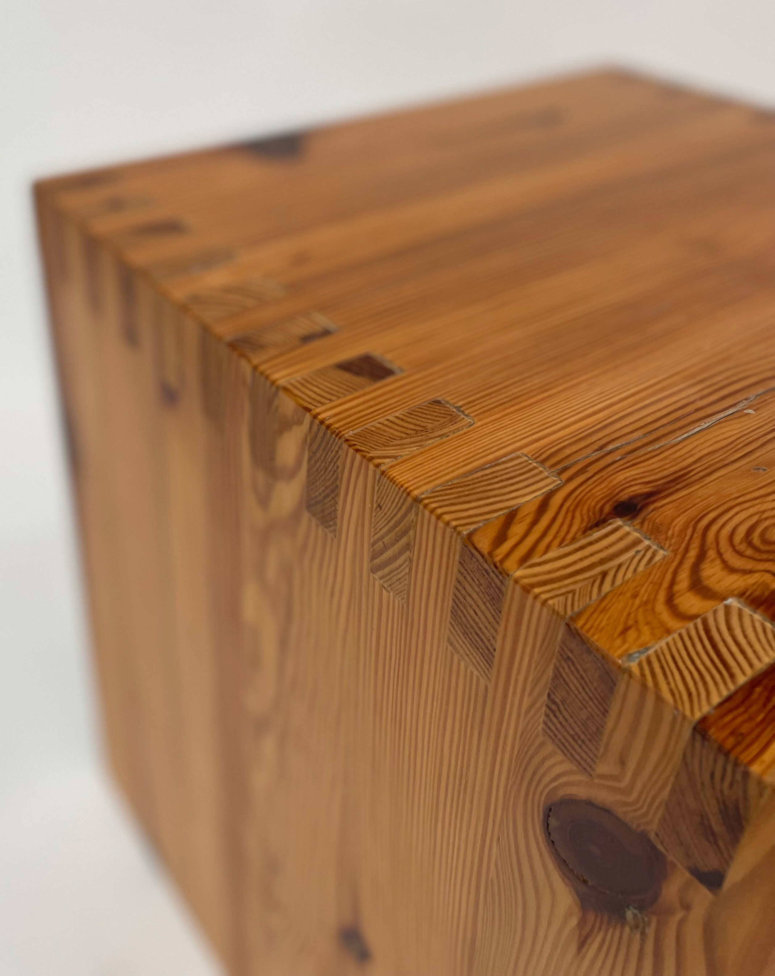 Vintage side table Ate van Apeldoorn, Pine wood 1970s