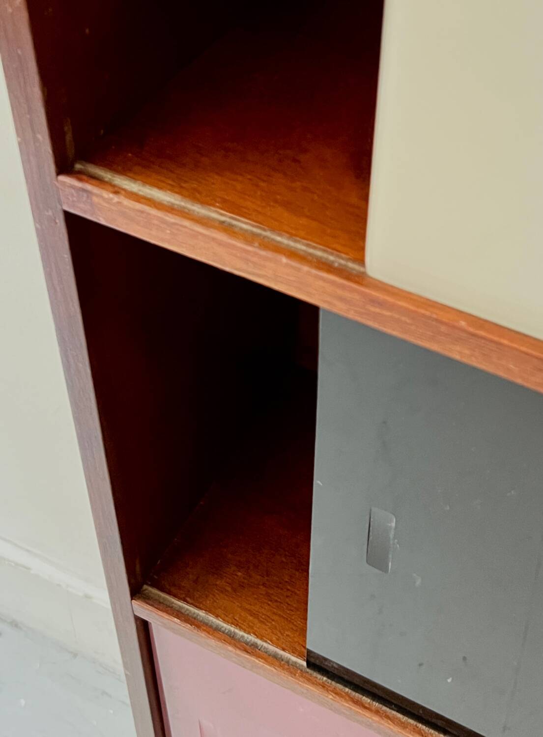 Glass-fronted bookcase by D.Rozaffy, Meuble Oscar edition, 1960s