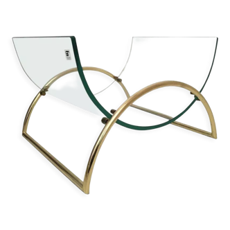 Galotti and radice exclusive Italian, brass and glass magazineholder, 1970s