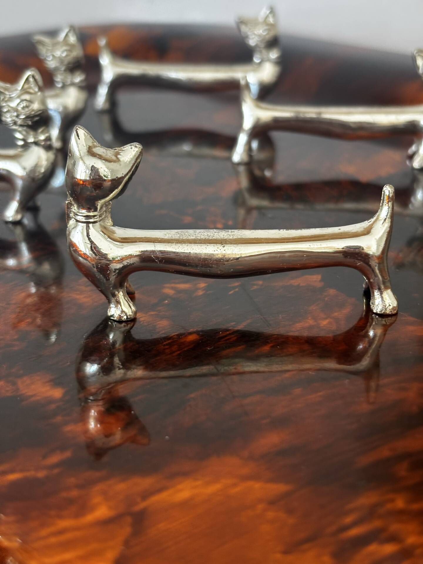 Set of 6 silver-plated cat knife rests