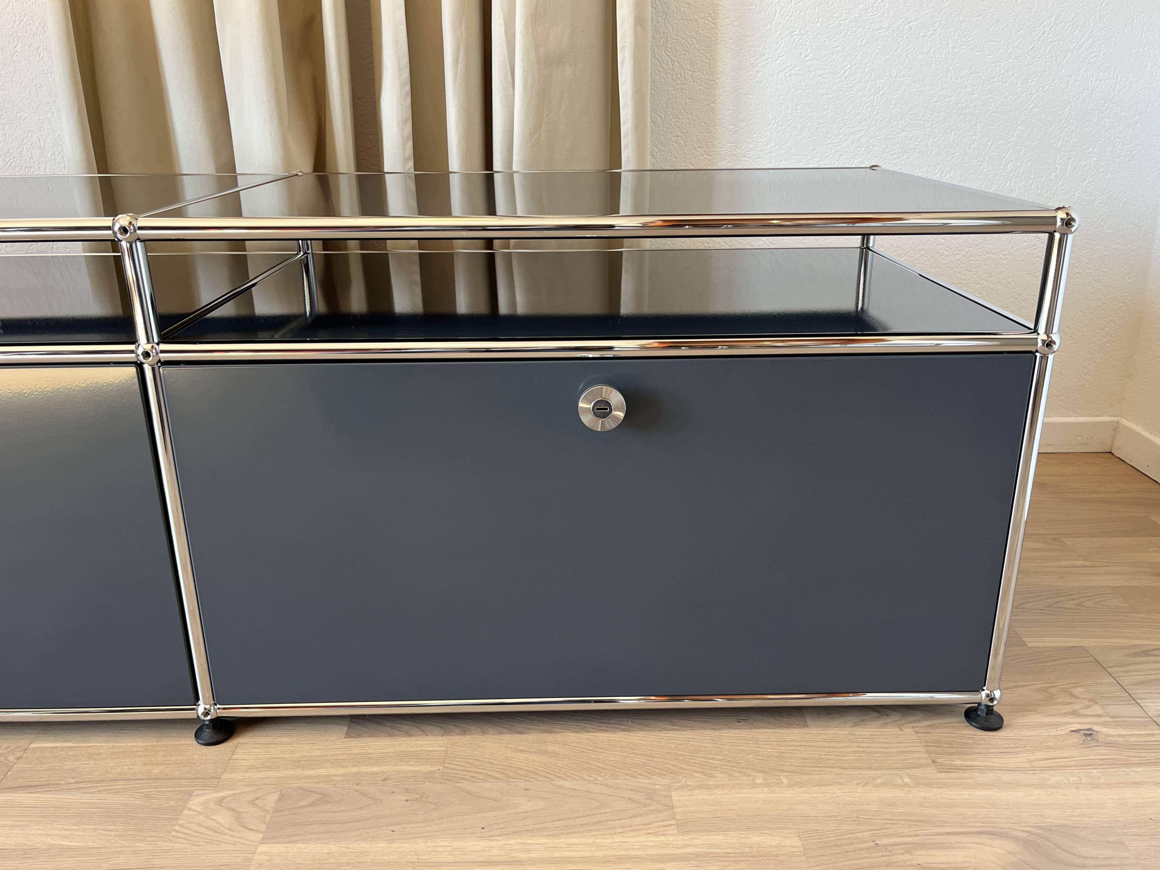 USM Haller TV cabinet in Anthracite Grey