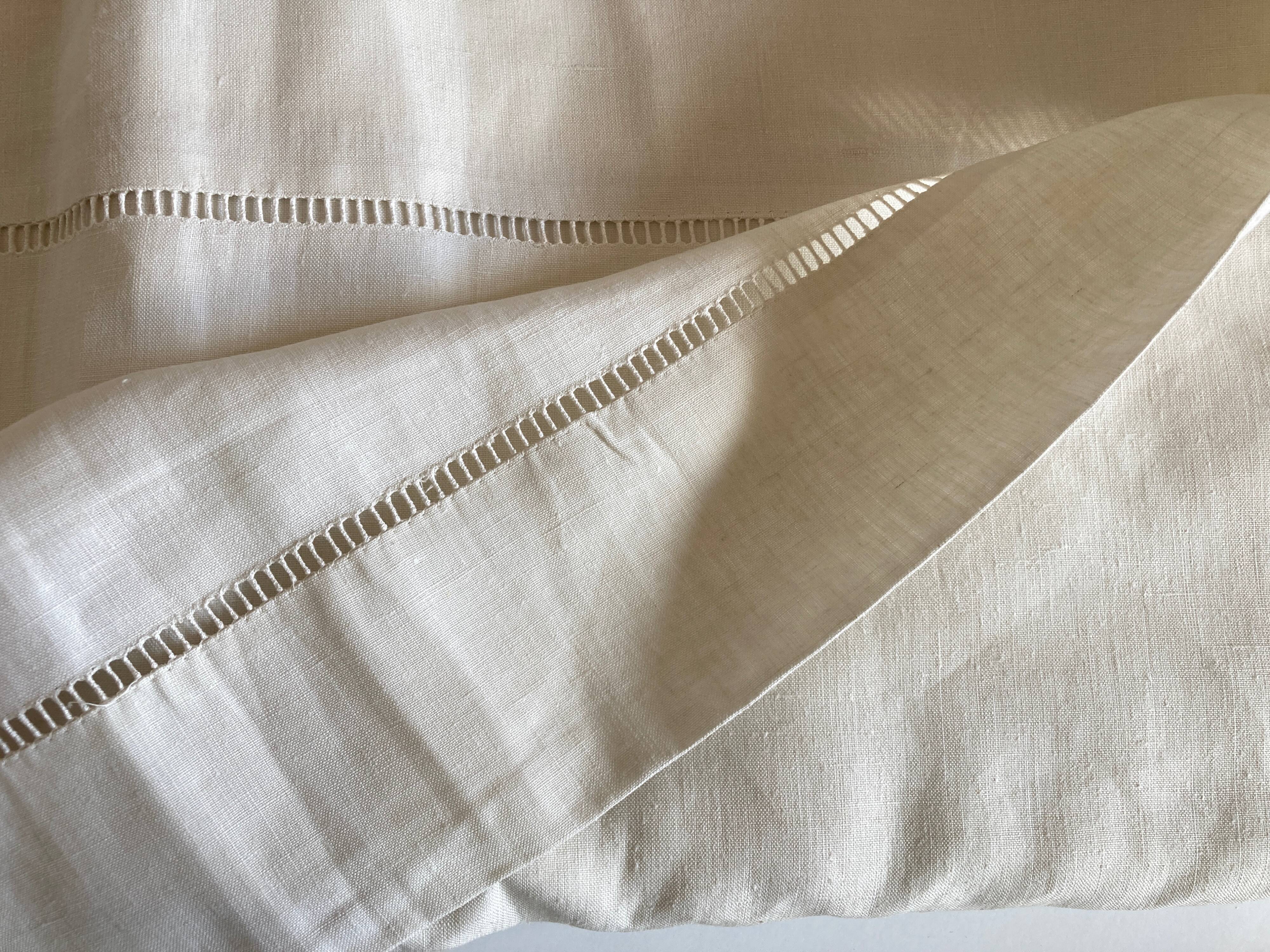 Reserve sheet in linen thread canvas Le Bon Marché 1960 to days