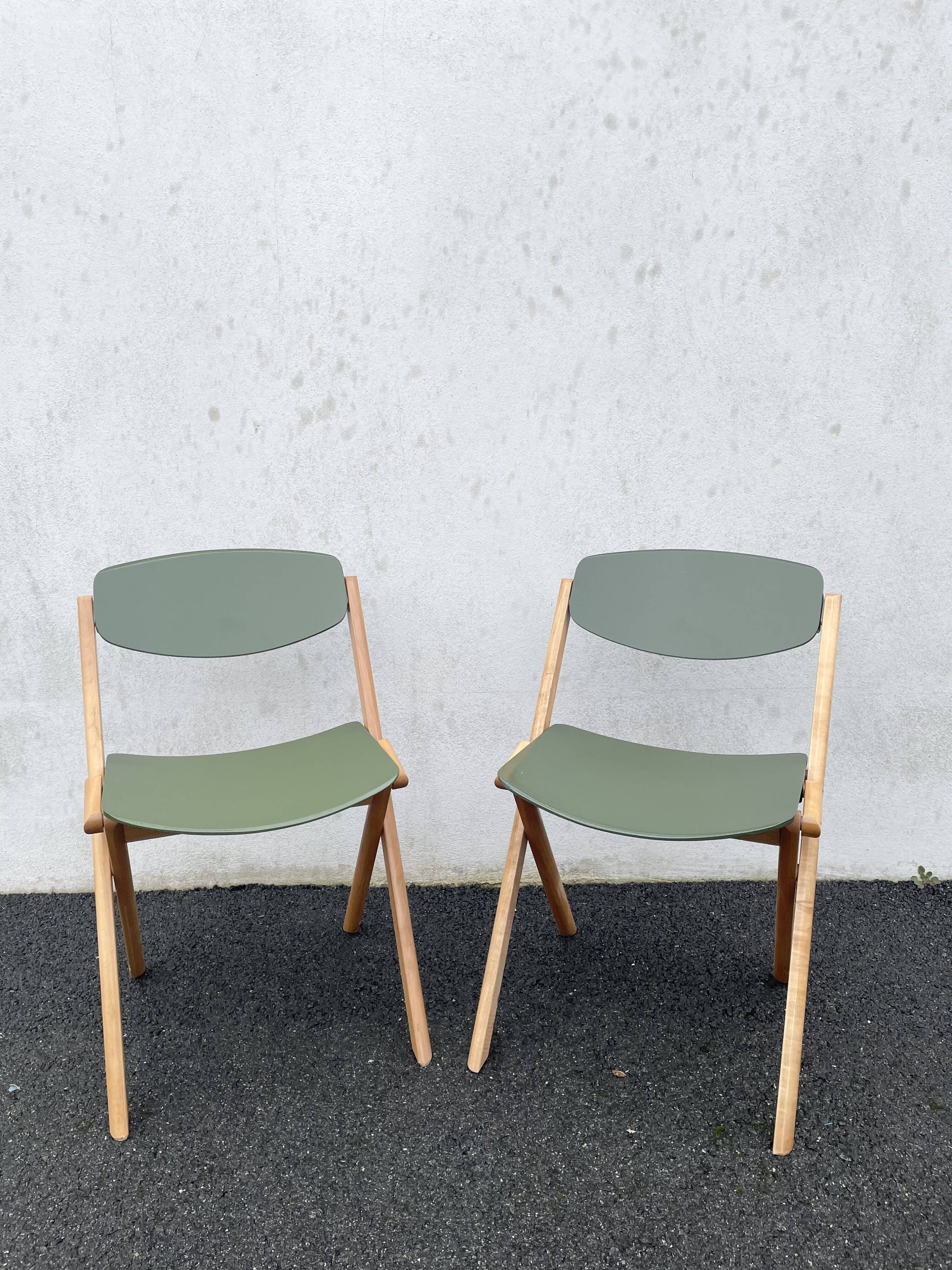 Jean-claude duboys folding chairs from the 80s