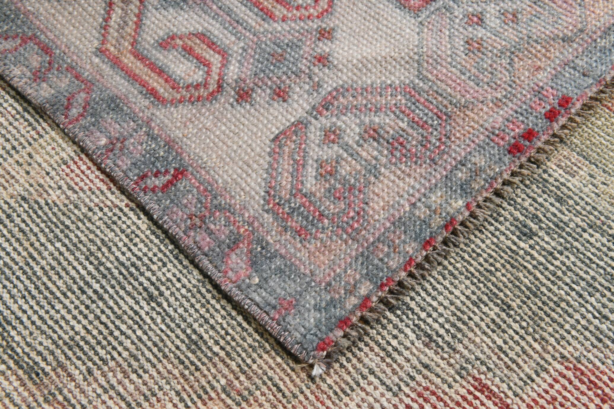 4x8 Soft Pink Geometric Handmade Vintage Rug, 128x242Cm