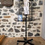 Présentoir à cartes postales