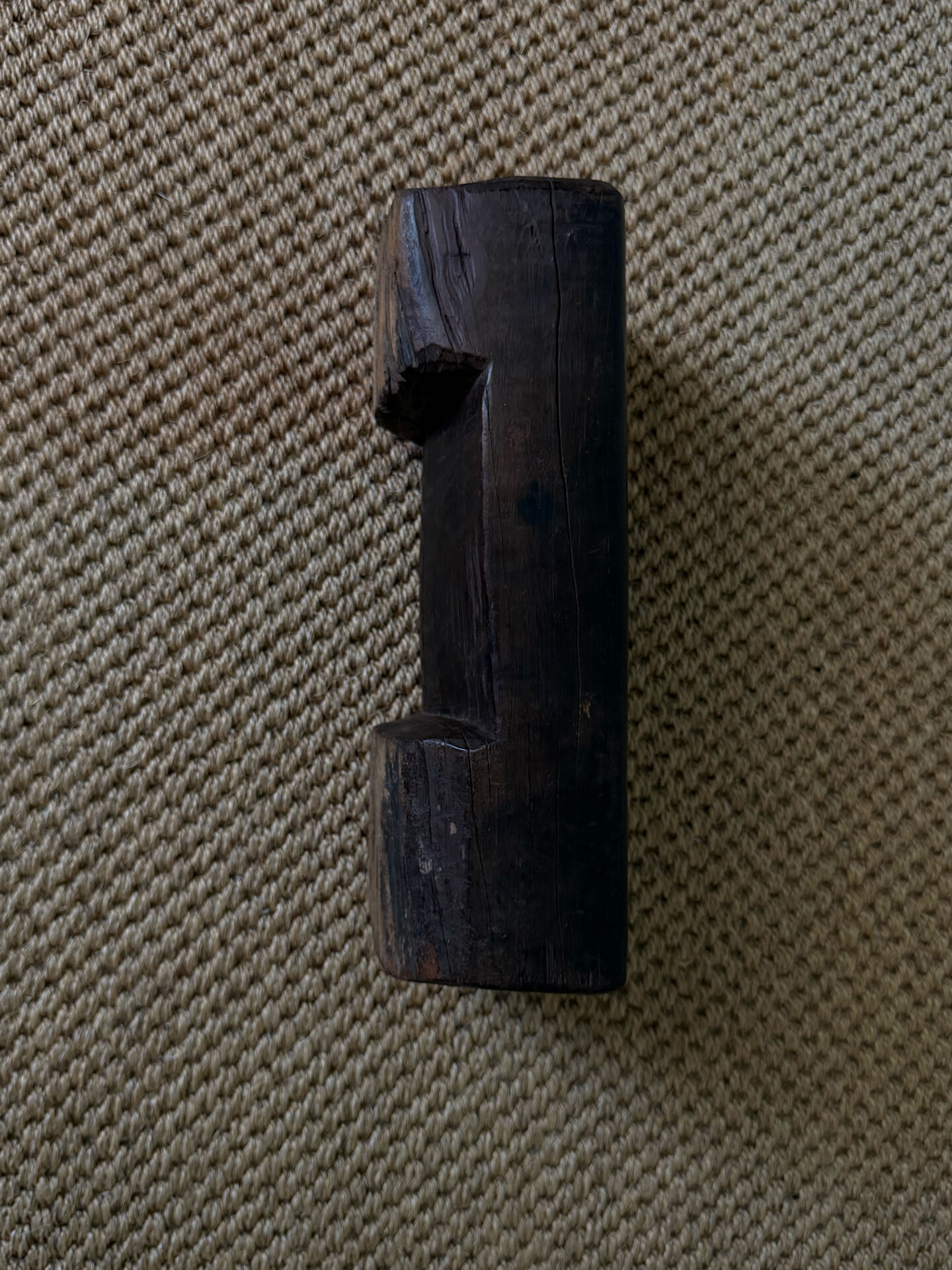 Traditional wooden neck support – Ivory Coast