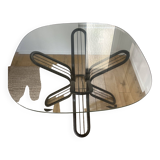 Table à manger en verre et métal noir