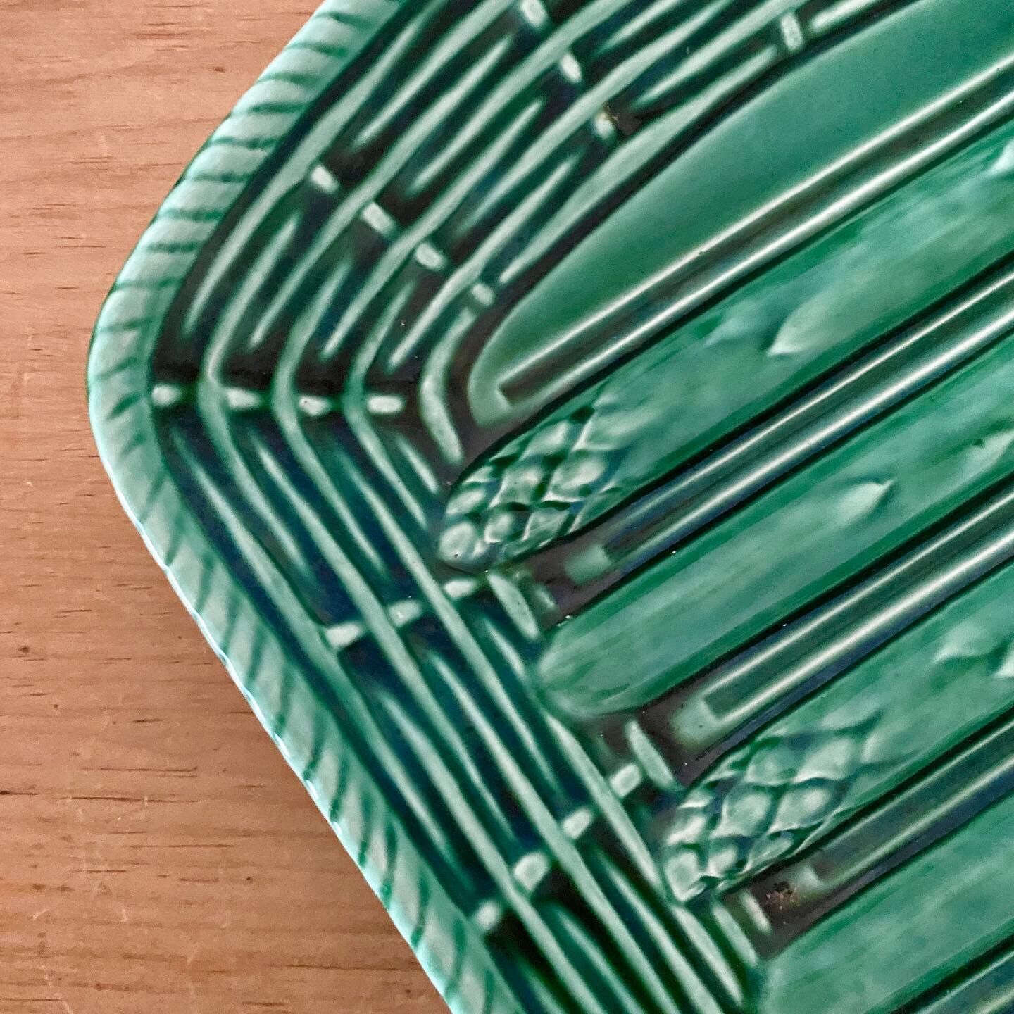 Vintage asparagus dish sarreguemines