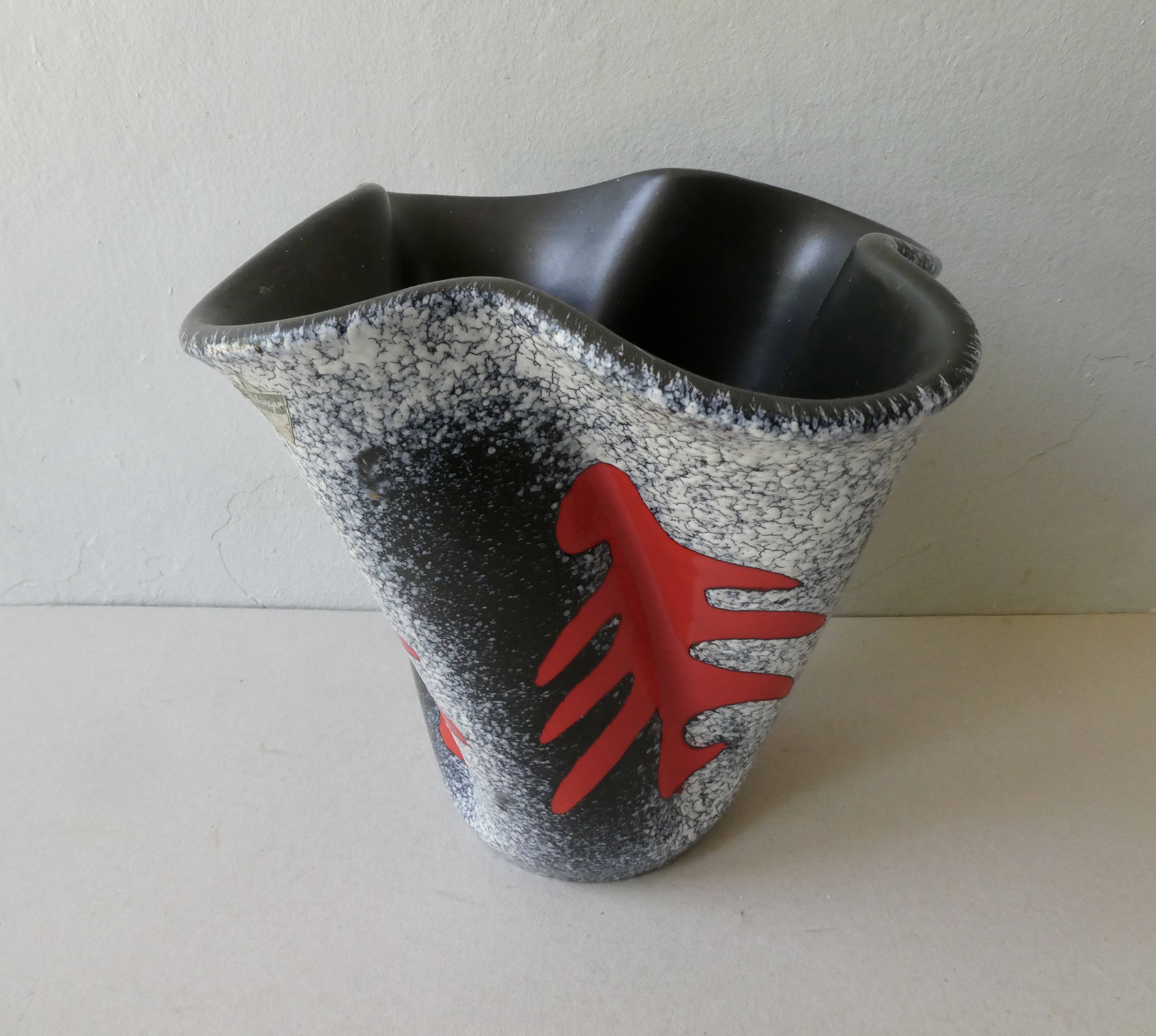 Grand vase corolle signé Elchinger France, vers 1960